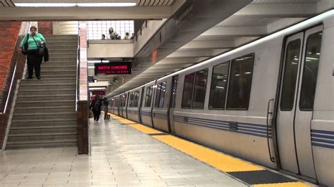 North Concord Train Arriving at 12th St/Oakland City Center BART (HD) - YouTube