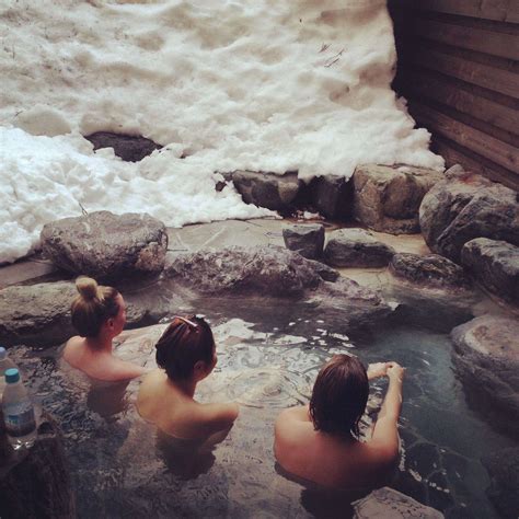 Japan Onsen Rules & Etiquette | Japan Ski Experience