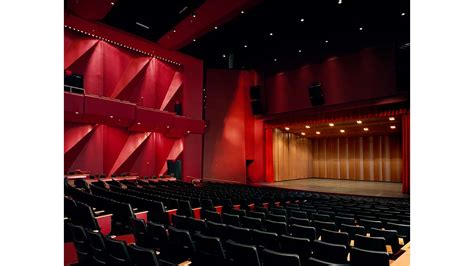 Stafford Centre Performing Arts Theatre | Projects | Gensler