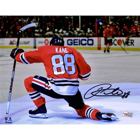 Autographed Chicago Blackhawks Patrick Kane Fanatics Authentic