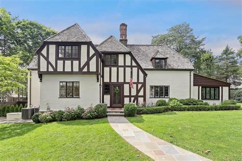 Bronxville, NY Real Estate - Bronxville Homes for Sale | realtor.com®