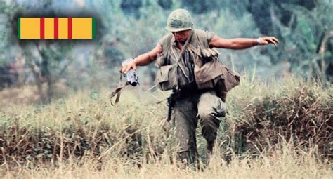 Run Through the Jungle: CCR - Vietnam Vet Tribute Video - Fallen Never ...