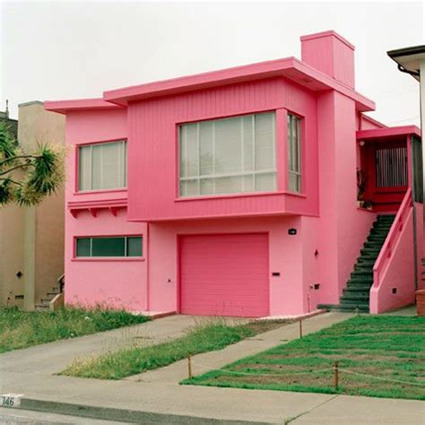 Pink Thing of the Day: Pink Retro Modern House | The Worley Gig