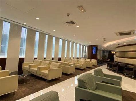 Al Dhabi Lounge AUH Airport Lounges Terminal 1 Abu Dhabi Intl ...