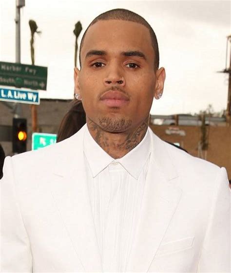 Chris Brown Height - The Cheapes Brauncruzer