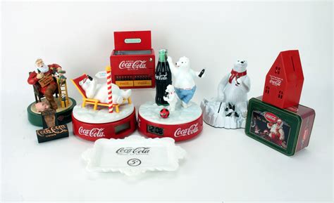 ASSEMBLED LOT OF COCA COLA MERCHANDISE