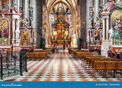 Interior View Of Famous St. Stephen's Cathedral In Vienna, Austria Stock Photo - Image: 43215786