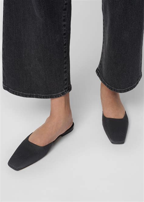 The Flat Mule black satin - Totême