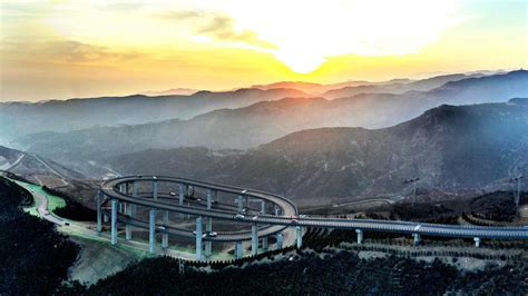 Multistory Highway Bridge in NW China [1200 × 675] : r/InfrastructurePorn