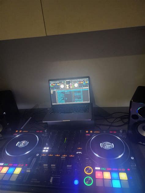 Pioneer DDJ-1000 SRT serato, Audio, Other Audio Equipment on Carousell