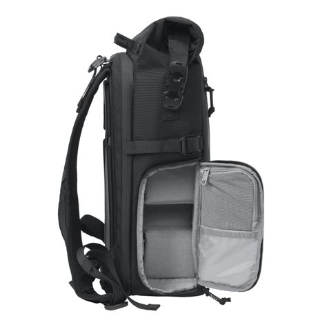 ROG Archer Backpack 17 | Apparel, Bags, & Gear | ROG Canada