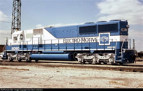 EMD SD60 DEMONSTRATOR | Railroad photography, Train pictures, Train photography