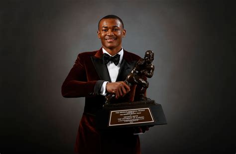 Heisman Trophy: Alabama’s DeVonta Smith becomes 1st receiver to win in ...