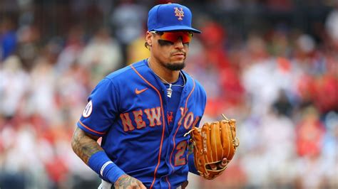 New York Mets' Javier Baez placed on 10-day injured list with back spasms - ESPN