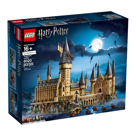 Massive LEGO Harry Potter Hogwarts Castle - Over 6,000 Pieces! | The Green Head