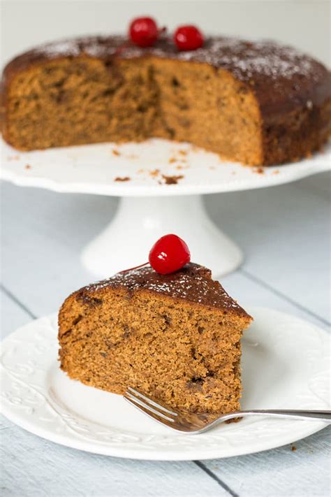 Jamaican Rum Cake Recipe - w/ Dried Fruit