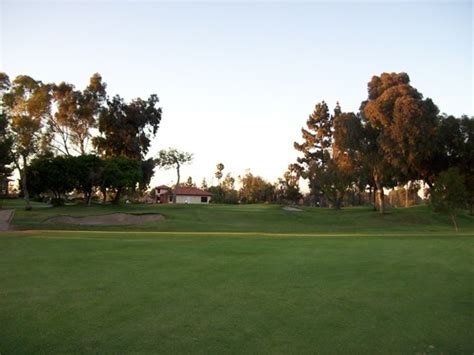 Course Review: Costa Mesa Country Club (Mesa Linda) – Bogeys Across America