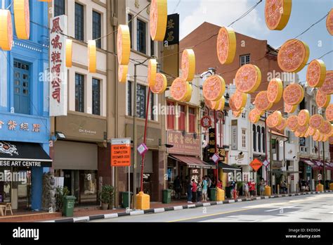 Chinese New Year decorations in Singapore's Chinatown Stock Photo - Alamy