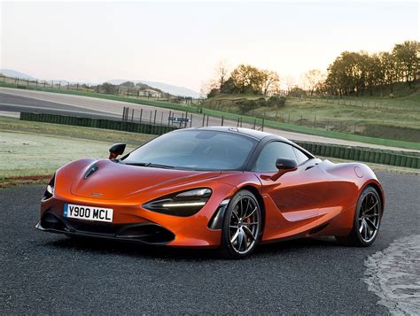 Mclaren 720S Coupe review | Parkers