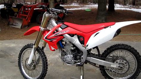 2011 Honda CRF 250 R: pics, specs and information - onlymotorbikes.com