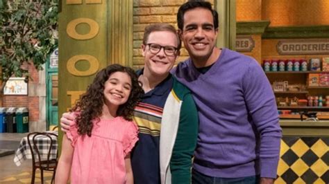 Sesame Street introduce gay couple and their daughter