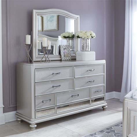 Signature Design by Ashley Coralayne 7 Drawer Dresser with Optional ...