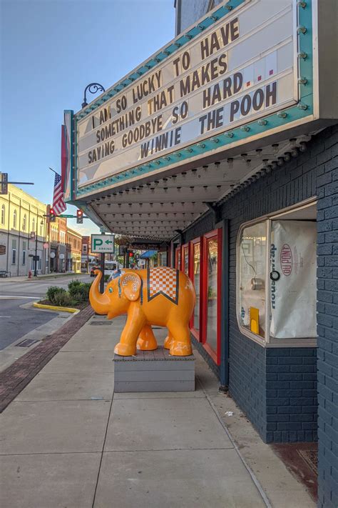 How a Tennessee town turned its tragic past into a colorful art installation - Roadtrippers