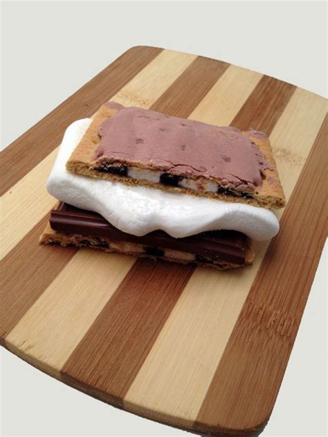 S’mores Pop-Tarts S’mores - DudeFoods.com - Food Recipes & Videos