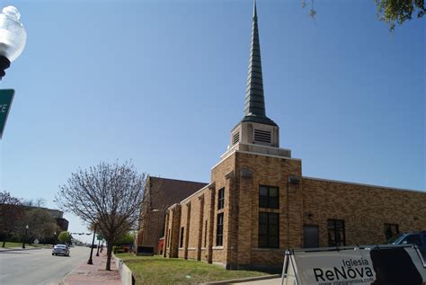 First Christian Church of Plano - TEXAS HISTORICAL MARKERS