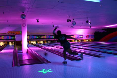 Cosmic bowling 'glows' to next level | Article | The United States Army