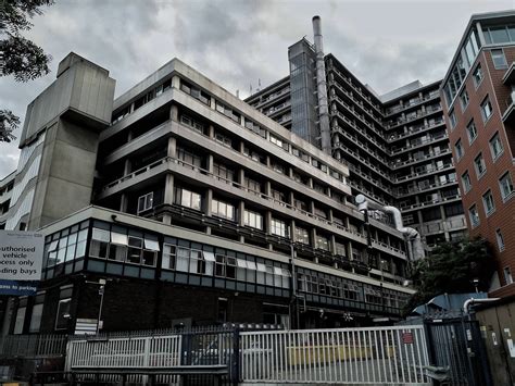 The Royal Free Hospital, London : brutalism