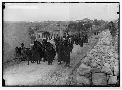 In pictures: Life in Palestine from 1890 to 1937 | Middle East Eye