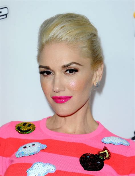 GWEN STEFANI at The Voice Season 7 Red Carpet Event in West Hollywood – HawtCelebs