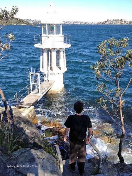 Robertson Point Lighthouse at Cremorne Point - An Exciting Walk!