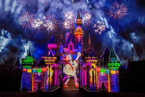 Disneyland California Fireworks Schedule 2024 - Reeva Emmalynne