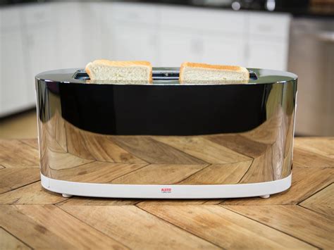 Alessi SG68 Toaster review: High Italian style with a side of toast - CNET