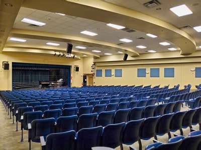 Rent fields, gyms, theaters and more in Apopka