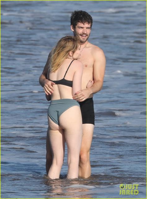 David Corenswet Shirtless Photos: New 'Superman' Actor Filmed Beach Scenes in His Underwear ...