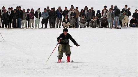 Afghan boy learns to Ski at Bamyan Ski resort[Image] : r/afghanistan