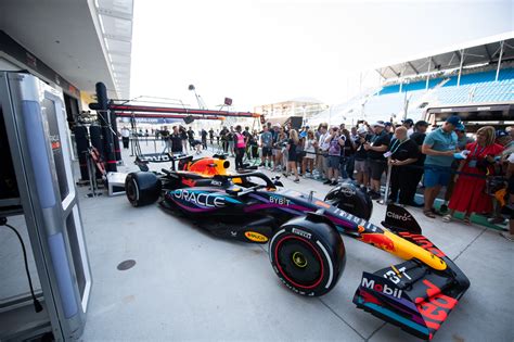 Red Bull unveil RB19 with custom livery in F1 Miami Grand Prix paddock | F1 | News