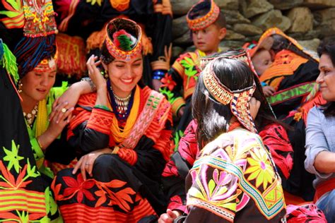 KALASH Valley, Chitral ,Kafir Kalash,Kalash women traditional clothing, Brir, Bumburet , Rambur