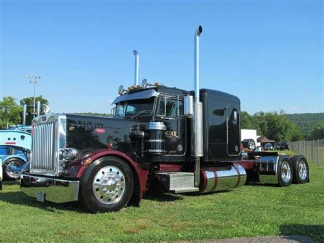 Semitrckn — Peterbilt custom 359