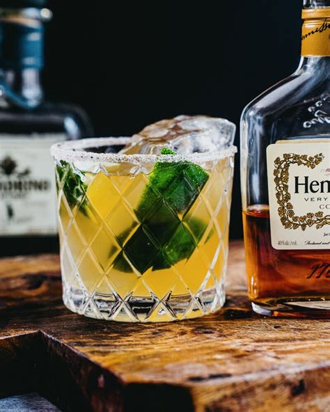 10 Best Hennessy Cocktails to Drink