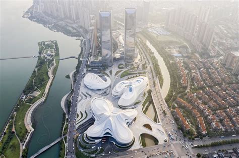 Gallery of Changsha Meixihu International Culture and Art Centre / Zaha ...