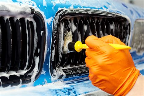 5 Secrets to Make Your Car Exterior Detailing Look Amazing · Carfit