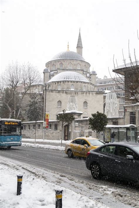 Sisli Mosque Under Snow, Sisli District of Istanbul, Turkey Editorial Stock Photo - Image of ...