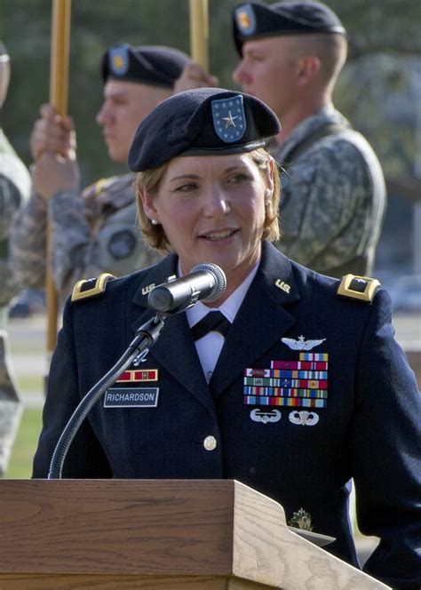 Army's first female division deputy commander to lead 'America's First Team' | Article | The ...