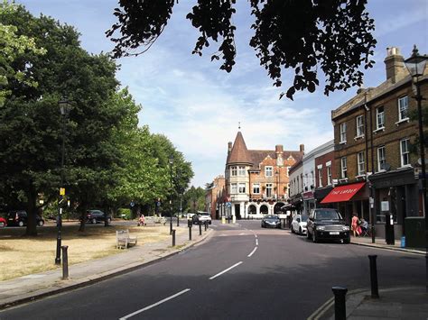 Living in Enfield | London Area Guide 2024 | CBRE UK Residential