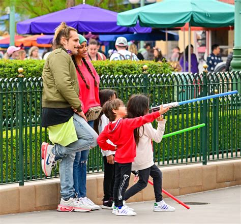 Zoe Saldana & Husband Marco Take Their Kids To Disneyland: Pics – Hollywood Life