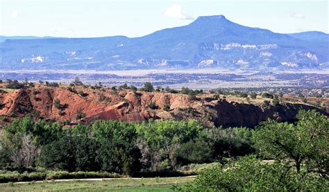 Abiquiú, New Mexico... | Travel new mexico, New mexico vacation, Abiquiu new mexico